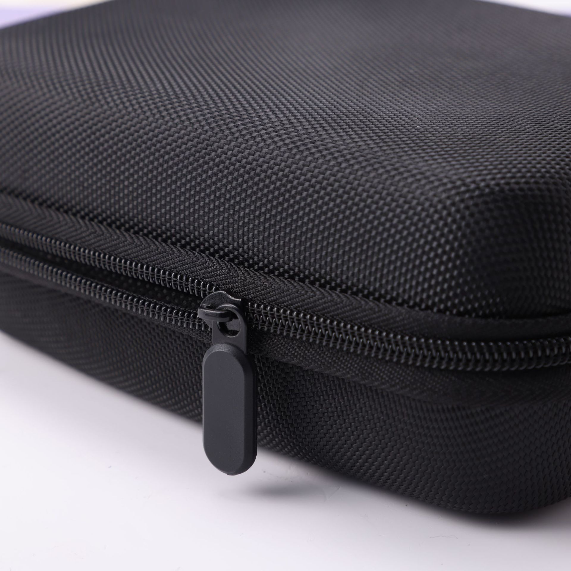 Earphone Data Storage Bag Oval - Medical Lab Tech ulasan dan harga
